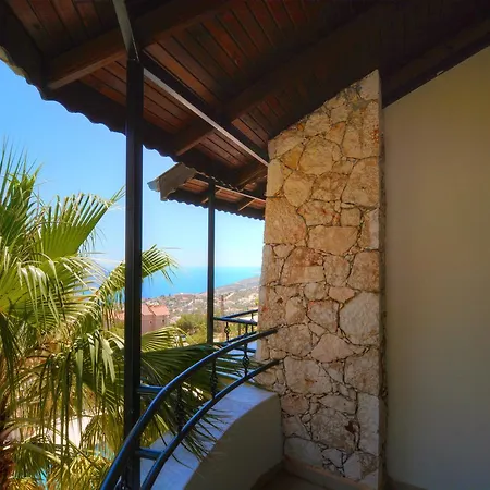 Adel Villa